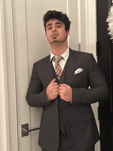 Cyrus Andaz